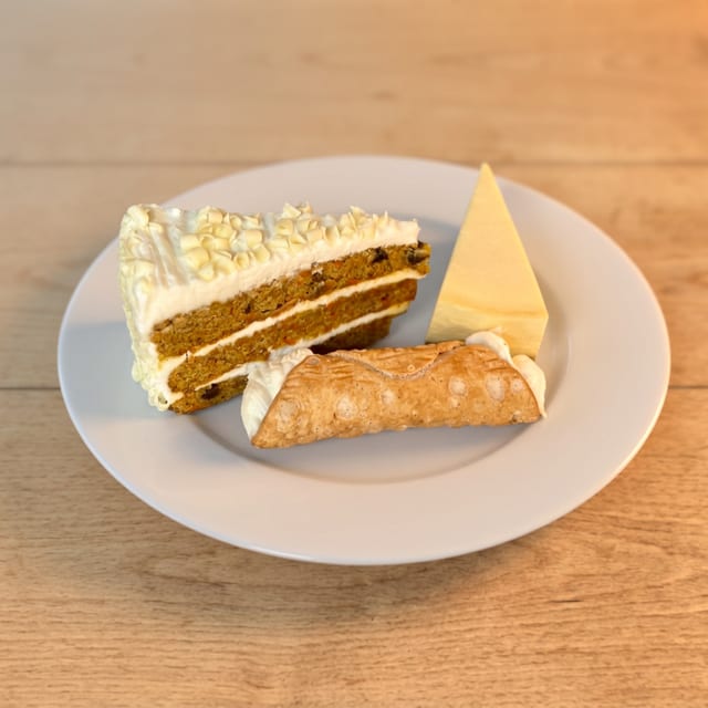 One Cannoli.